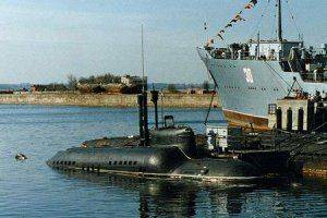 Топ-10 уникальных подводных лодок в мире