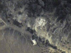 Самолеты ВВС РФ уничтожили командные пункты боевиков ИГ в Сирии