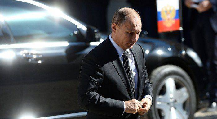 Дипломатический покер, или Почему Кремль обыграл Белый дом?