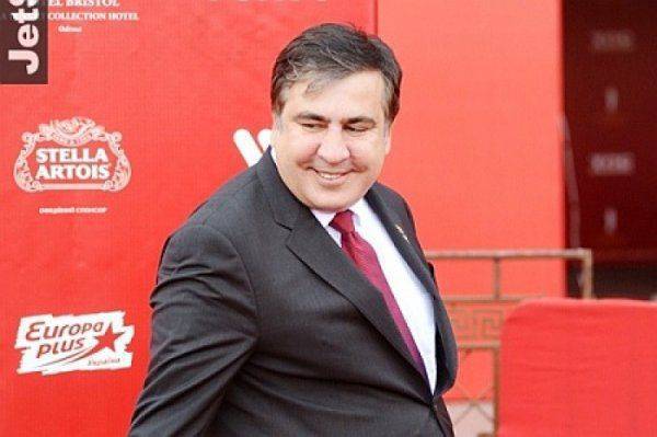 Саакашвили: Украина обречена на провал, Запад хочет от нее избавиться  