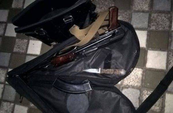 Хроники "евроинтеграции": Под Киевом неизвестные с оружием захватили обувную фабрику