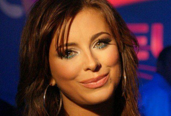 Ани Лорак: Русские и украинцы - дружественные, братские народы испокон веков, и рассорить их не удастся 