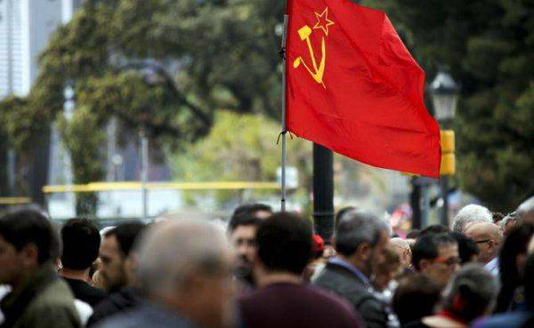 Своих не сдаем?