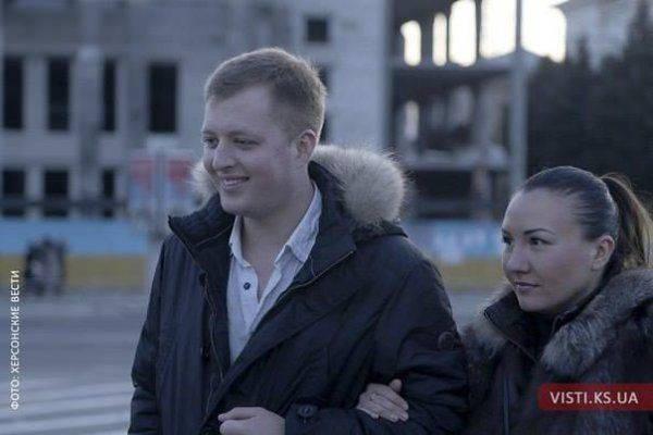 В Херсоне депутат откусил ухо боевику «Азова»