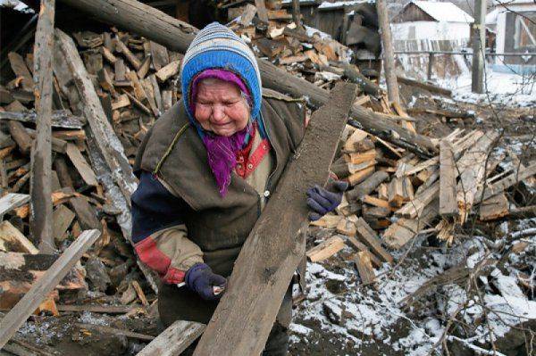 Оккупанты выгоняют мирных жителей из домов на юге Донбасса для расселения ВСУ  