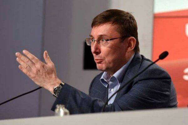 Блок Порошенко готов «перетрахивать» Кабмин и Раду