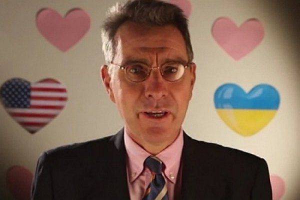 Джеффри Пайетт: Белый дом поддерживает Украину, но 300 миллионов не даст  