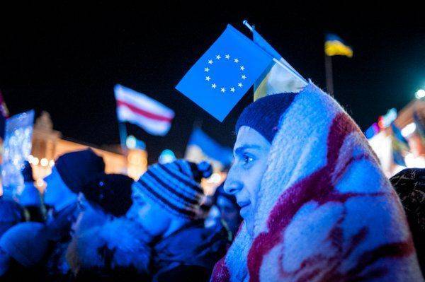 Украинская власть лишила своих граждан человеческих прав