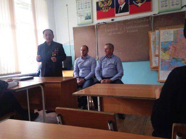 Дагестанские фронтовики провели «Уроки мужества» в школах Кизилюрта
