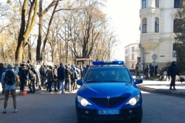 Гей, Европа: во Львове заминировали сторонников однополой любви