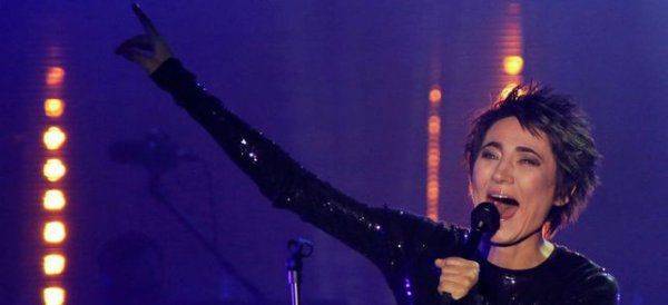 Уже помахала: Земфира больше не хочет видеть флаг Украины