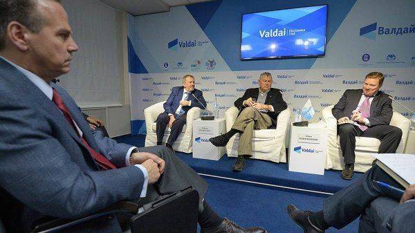 Американские конгрессмены приехали в Москву спорить о России