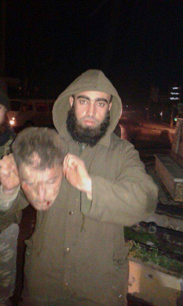 Боевики ССА взяли штурмом крепость ИГИЛ в Алеппо и отрезали головы террористам