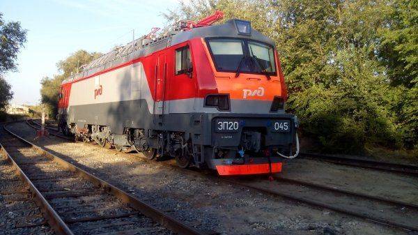 Новочеркасский завод передал РЖД партию из 24 локомотивов