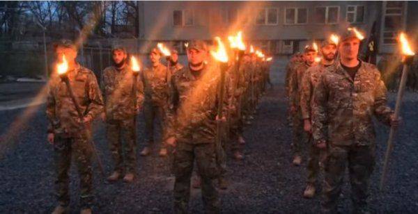 На Украине можно пройти курс молодого фашиста 