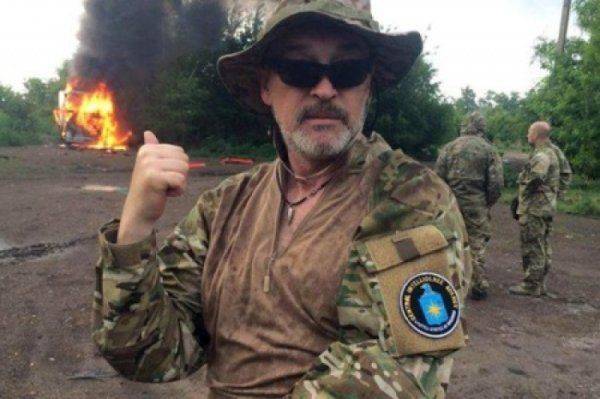 Переобулся на лету: бывший губернатор Луганщины волонтер Тука хочет торговать с ЛДНР  