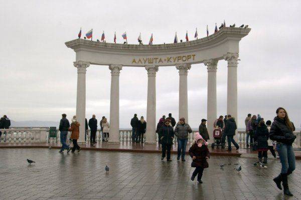 Белые «Адмиралы» покорят Крым