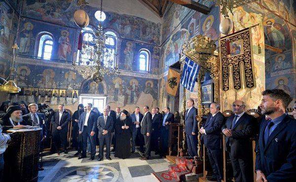 Неожиданные выводы из одной укро-перемоги - Путин принял православное монашество