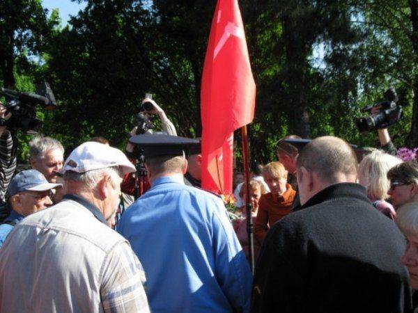 Захарченко завтра вещает на Запорожье — у Порошенко «бомбит»