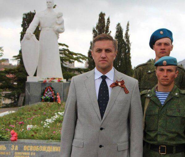 «Крымский гамбит». ФСБ предполагает, что во власти Крыма находятся агенты, служащие киевскому режиму  