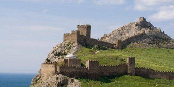 «Крымский гамбит». ФСБ предполагает, что во власти Крыма находятся агенты, служащие киевскому режиму  