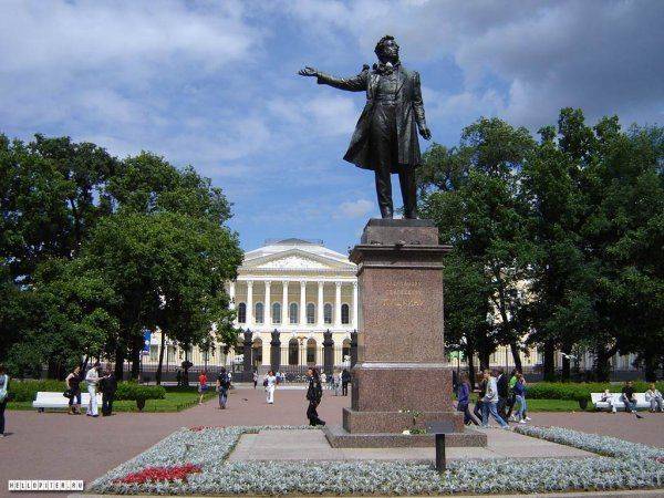 «Скрипка на Невском». А может быть в Питер, и всё образуется…