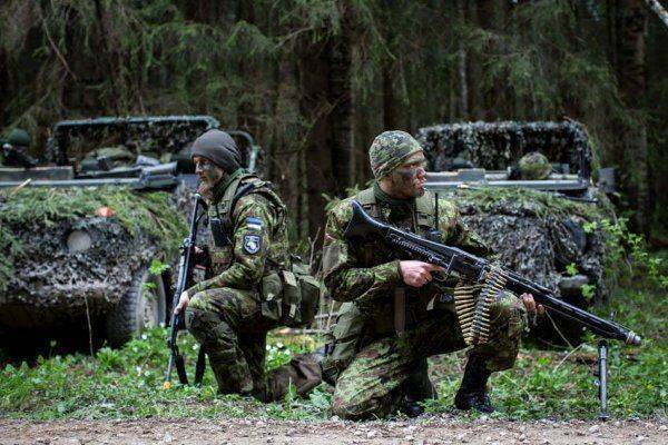 Москва обвинила НАТО в приближении к рубежам России