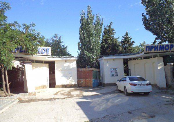 В поселке Курортное Феодосийского района пансионат ограничил доступ отдыхающих к пляжу