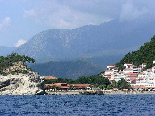 Крым переходит на систему «всё включено»