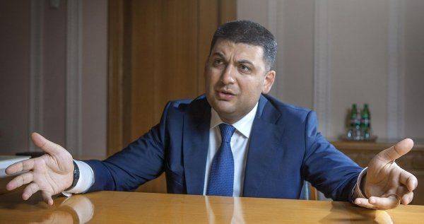 100 дней правительства В. Гройсмана. А воз и ныне там.