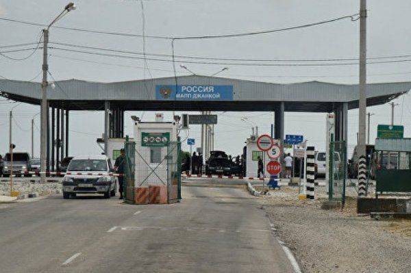 Стреляли? Украина отвлекает внимание от Донбасса, потому что Путин нападет через Крым 