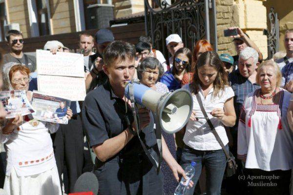 Савченко вскрывает внедренную Киевом схему торговли пленными