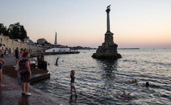 Короткая память на службе Киева