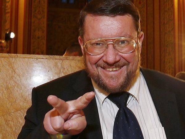 Политические игры на уровне "Варкрафта"