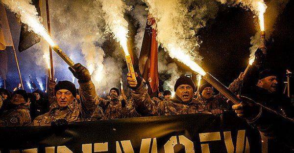 Киев: Сволочи, твари и перерожденцы. Откуда они? 