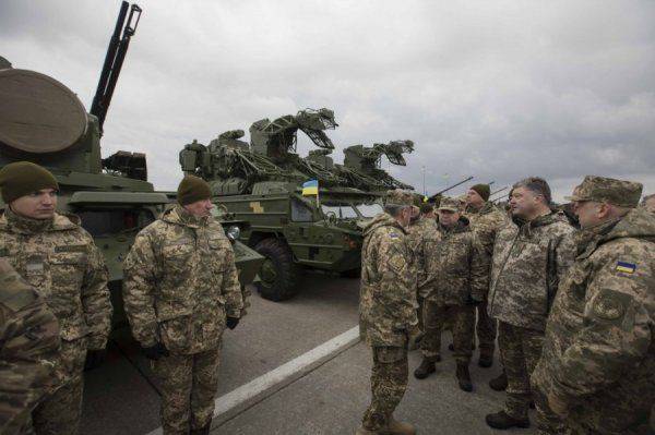 Передача военной техники для украинской армии в Чугуеве