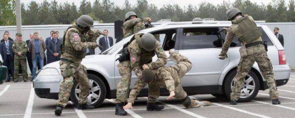 Убитые под Киевом полицейские сами занимались грабежами — местные жители