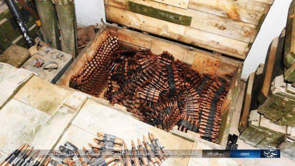 Бои за авиабазу Тияс