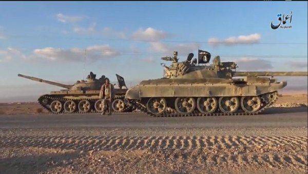 Бои за авиабазу Тияс