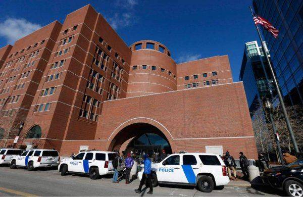 Не до благотворительности: правоохранители вынуждают Трампа закрыть фонд