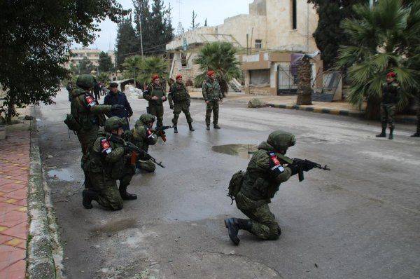 Российские военнослужащие военной полиции поделились опытом с коллегами из Сирии