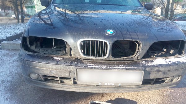 В Киеве автограбители начали похищать автомобильные фары