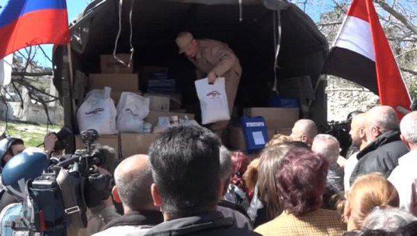 Сирия получает гумпомощь только от России