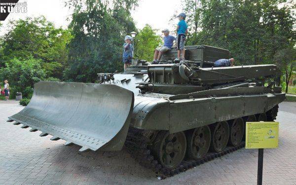 Ситуация с танками Т-72 ВСУ в 2016 г