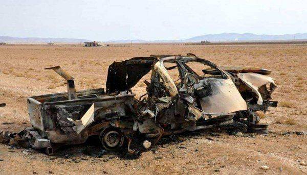 Пустыня под Пальмирой завалена трупами и техникой ИГИЛ: Армия Сирии и ВКС РФ быстро приближаются к городу