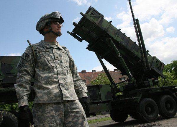 Боевой патруль: "Ярсы" и "Тополи" скрылись от спутников