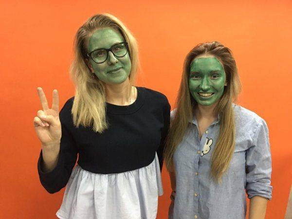 Как Алексей Навальный примерял на себя личины ЧК-ста, Террориста и Зелёного Слоника