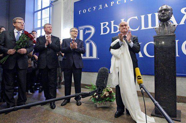 Елена Пономарёва: Как вербуют агентов влияния