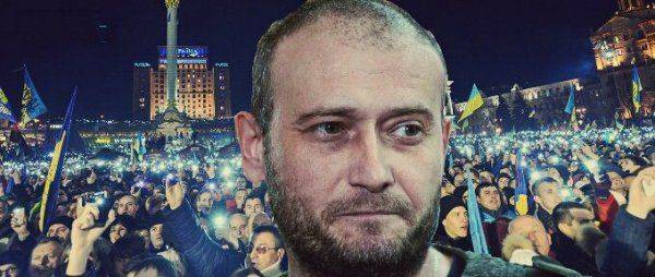 Ярош хочет запретить демократию, ввести военно-полевые суды и начать расстрелы