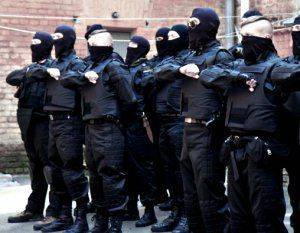 Парадоксы современного героизма